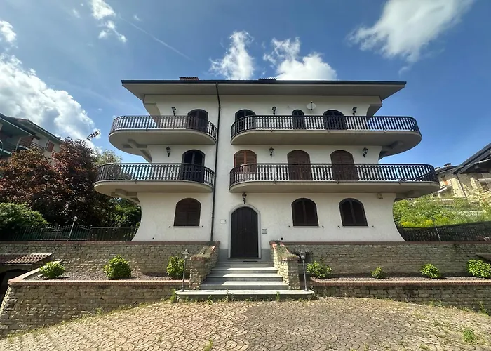 Rifugio Dei Girasoli 圣贾科莫